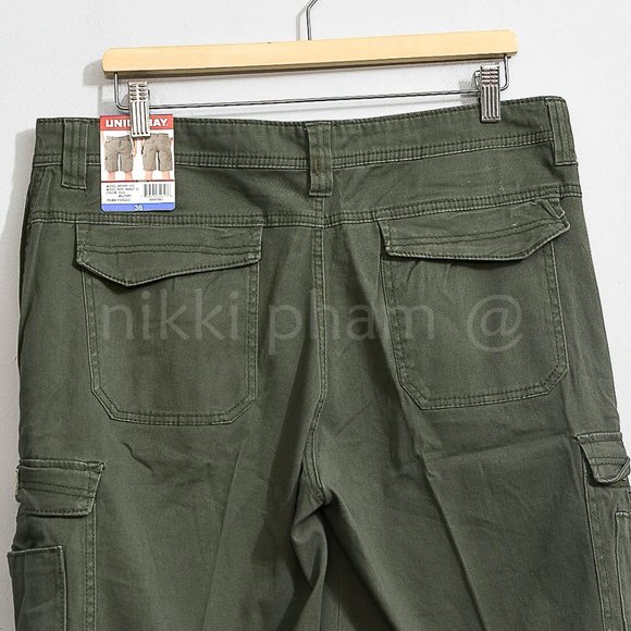 NWT ! Men Unionbay Cargo Shorts in Green - Picture 4 of 4